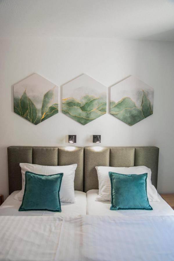 Soko Apartments Huoneistohotelli Soko Херцег-Новий Екстер'єр фото