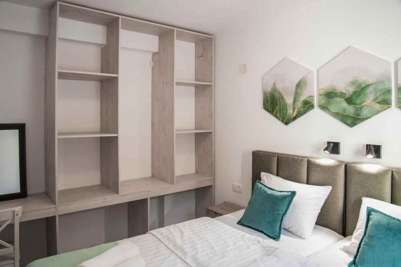 Soko Apartments Huoneistohotelli Soko Херцег-Новий Екстер'єр фото